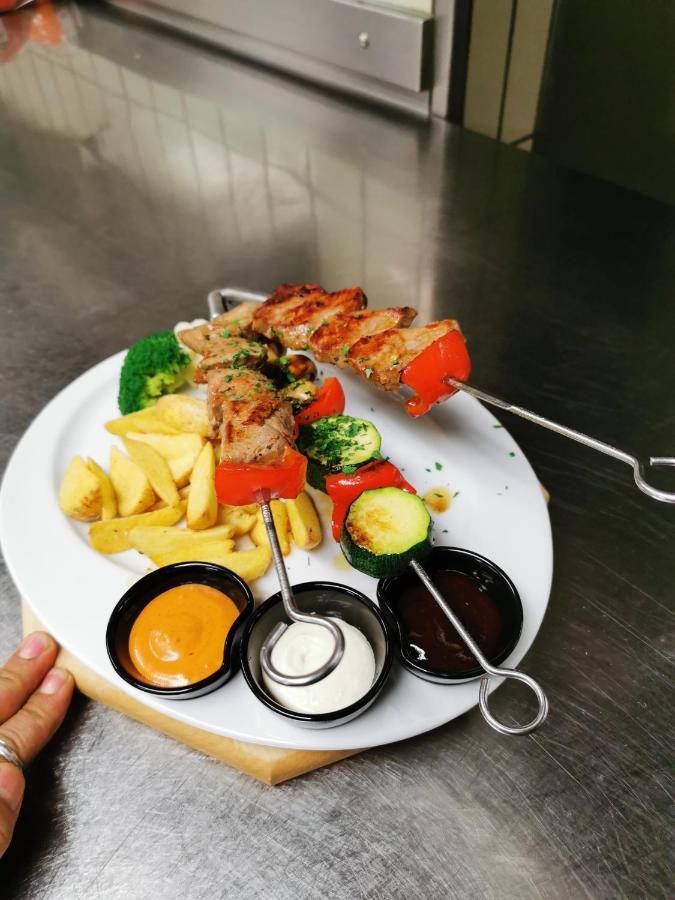 Hotel Restaurant Loewen Sirnach 外观 照片