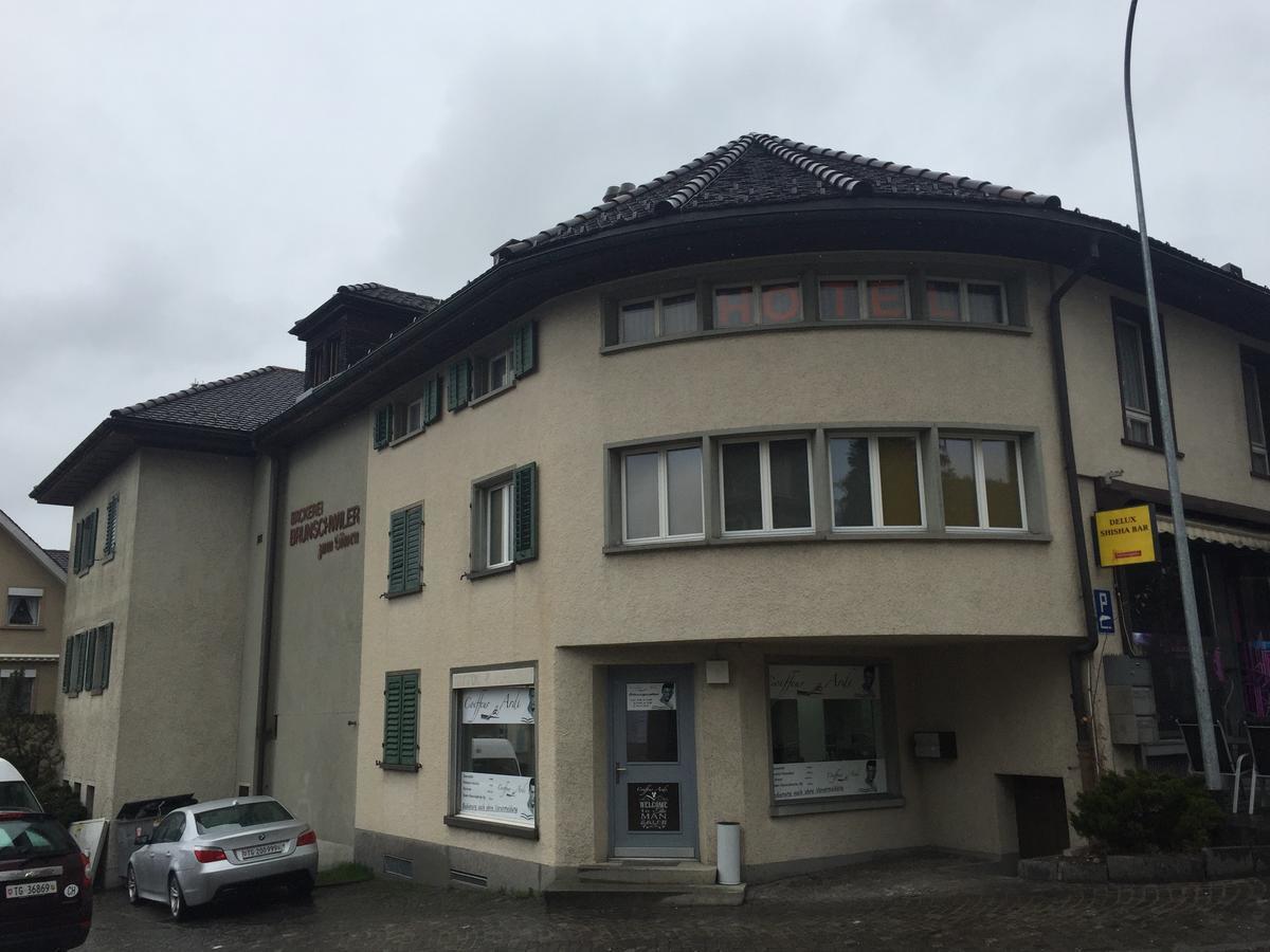 Hotel Restaurant Loewen Sirnach 外观 照片