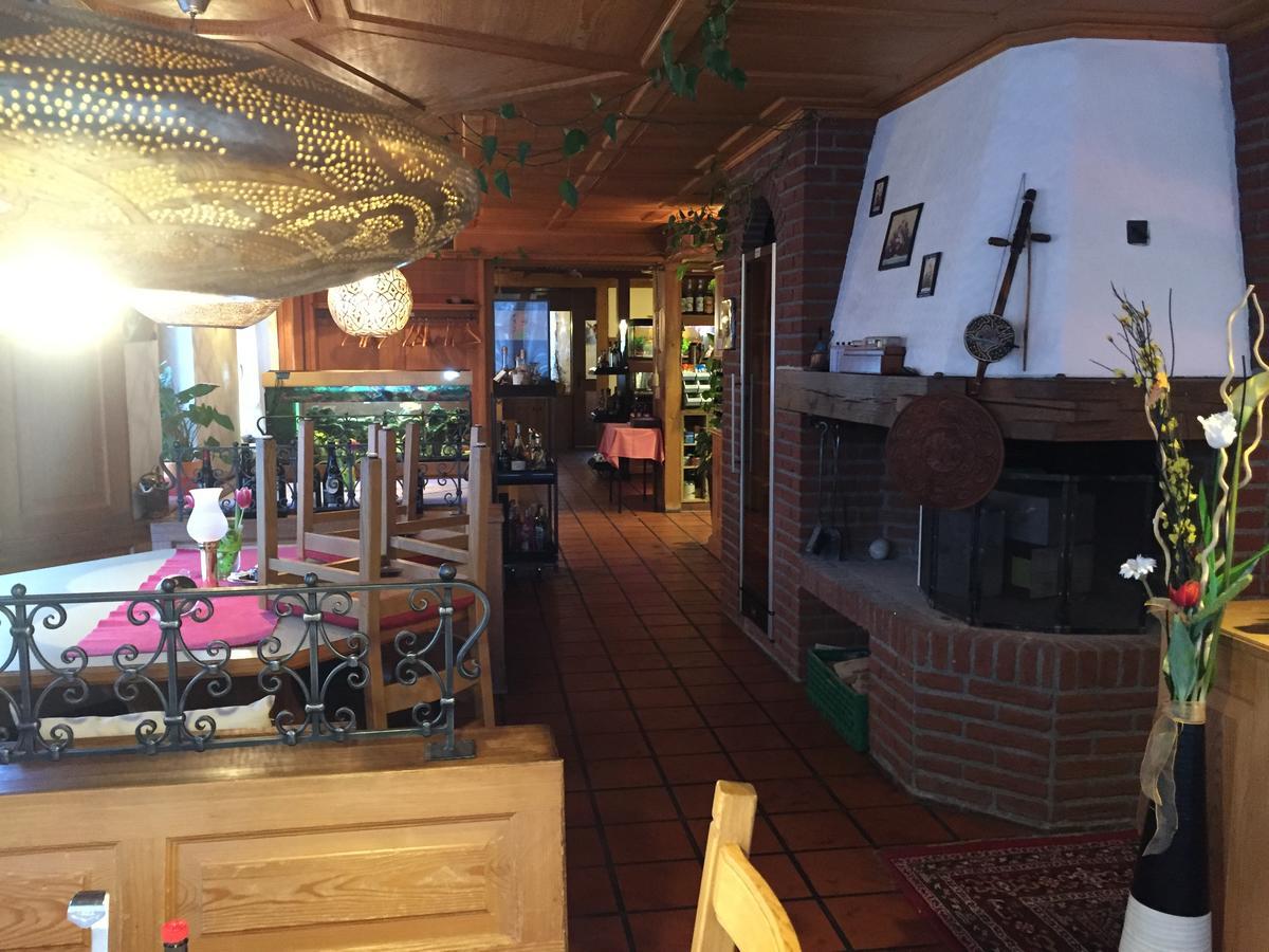 Hotel Restaurant Loewen Sirnach 外观 照片