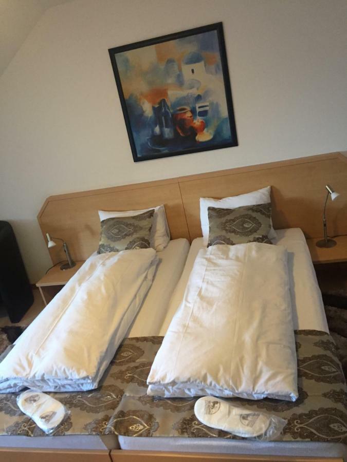 Hotel Restaurant Loewen Sirnach 外观 照片